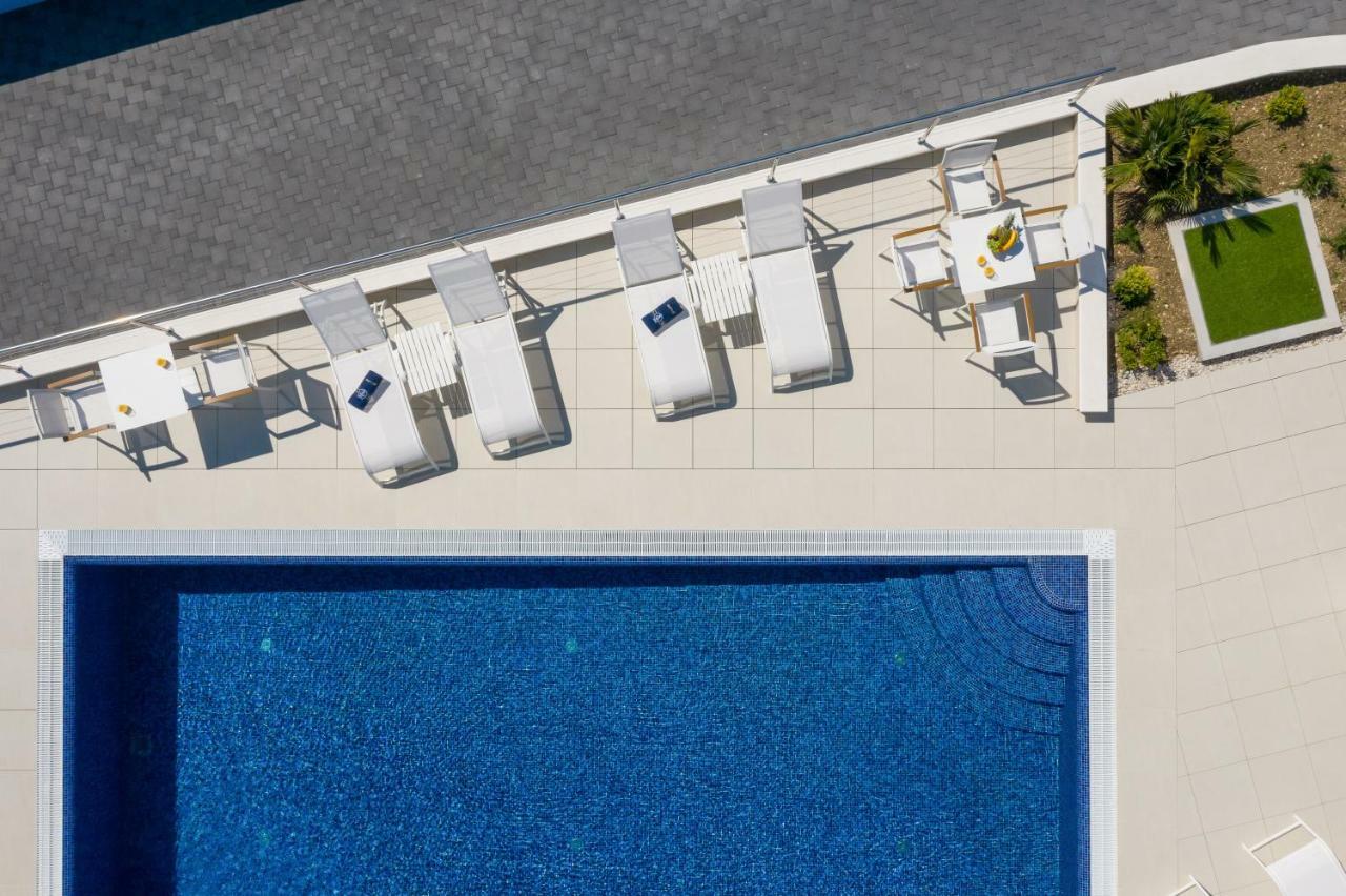 Luxury Apartments Baotic Traù Esterno foto